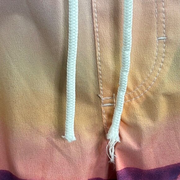 Gap Swim Shorts Brent Bielmann Size XL Extra Large Boardshorts Sunset Print - Picture 5 of 8